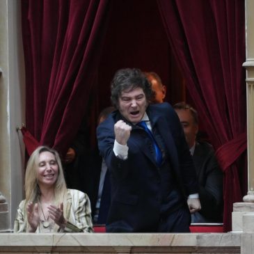 Argentina’s President Milei to issue a dollar bond, eyeing a return to global markets