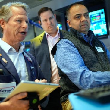 More drops for AI stocks drag Wall Street toward a 4th straight loss