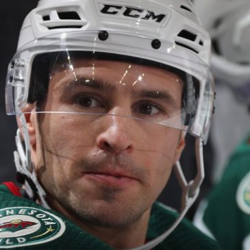 ‘Full-time hockey dad’ Zach Parise takes his place in USHHF