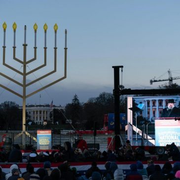 US Jewish groups urge heightened security at public events after Hanukkah attack in Australia