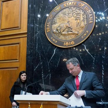 Indiana lawmakers in state House to convene session with redistricting top of mind