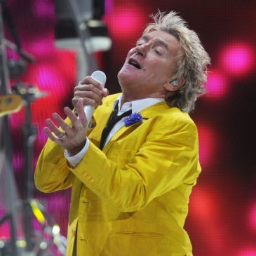 Rod Stewart to play the Grandstand in what’s likely his final local concert