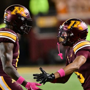 Gophers football: Four players plan to enter transfer portal