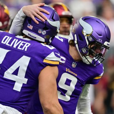 PFF grades from the Vikings’ win to the Commanders: J.J. McCarthy has a breakthrough