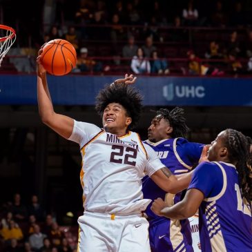 Gophers starting center Robert Vaihola expected to miss rest of season