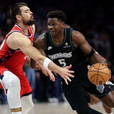 Timberwolves player net ratings through 25 games: Donte DiVincenzo is still king