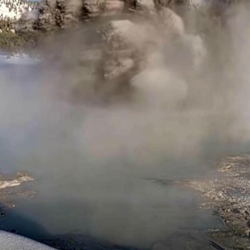 Muddy eruption at Yellowstone’s Black Diamond Pool captured on video