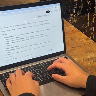 AI therapy chatbots draw new oversight as suicides raise alarm