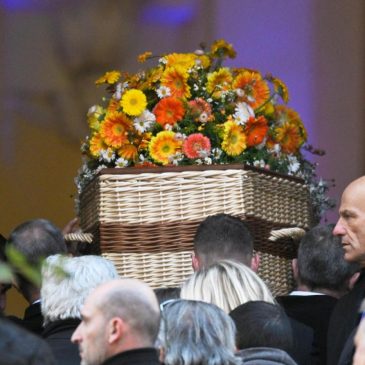 Saint-Tropez bids adieu to Brigitte Bardot with a funeral and public homage