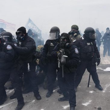 Trump administration social posts amid Minnesota immigration tensions seen as appealing to far right