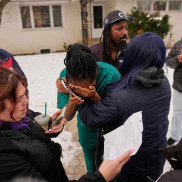 What to know about the warrants most immigration agents use to make arrests