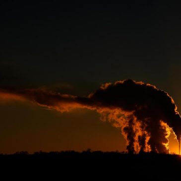 US carbon pollution rose in 2025. Experts blame cold winter, high natural gas prices, data centers