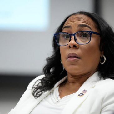 Trump seeks $6.2 million in legal fees from Fani Willis’ office over election interference case