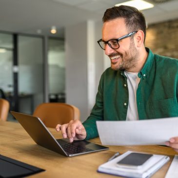 Survey: Men more financially confident in the New Year