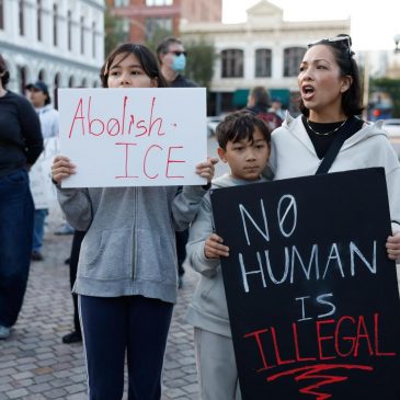 Videos show deadly Minneapolis shooting and political leaders reach different conclusions