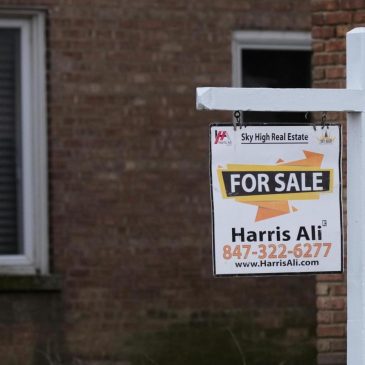 Average US long-term mortgage rate hits the lowest point in more than 3 years