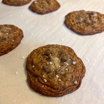 These ugly (but super tasty) chocolate chip cookies are the comfort food we all need right now