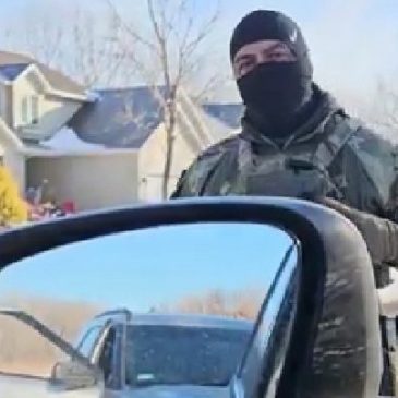 Woodbury man says ICE detained him after he followed and recorded