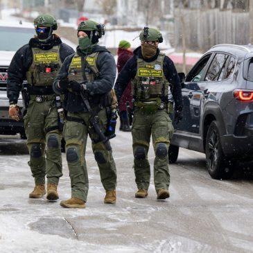 Ronald Brownstein: This ICE crackdown is making the case for real immigration reform