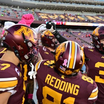 Who’s leaving Gophers football team via transfer portal?