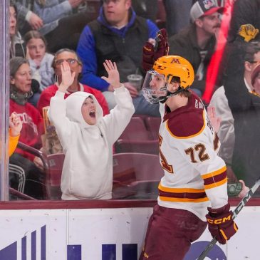 Men’s Hockey: Gophers upset Wisconsin to snap seven-game losing streak