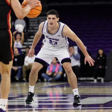 Men’s basketball: Tommies down Denver in Summit opener