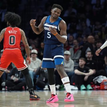 Frederick: It’s on Anthony Edwards to pull Timberwolves out of this rut