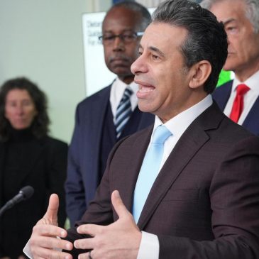 Legal questions swirl around FDA’s new expedited drug program, including who should sign off