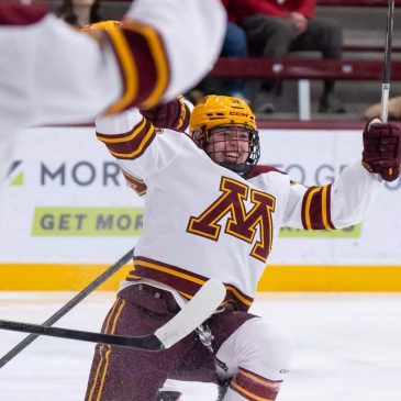 Women’s hockey: Gophers edge No. 1 Badgers in OT