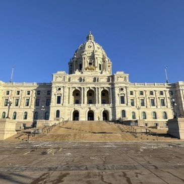 MN revenue forecast: $3.7B surplus for 2026-2027, a $377M shortfall for 2028-2029