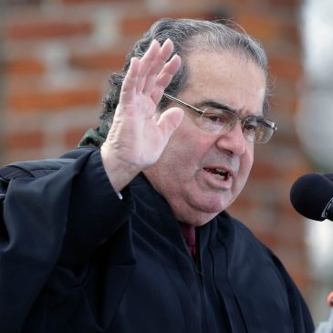 Today in History: February 13, Supreme Court Justice Antonin Scalia found dead