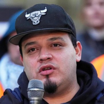 Kilmar Abrego Garcia asks US judge in Tennessee to dismiss his criminal case, saying it’s vindictive