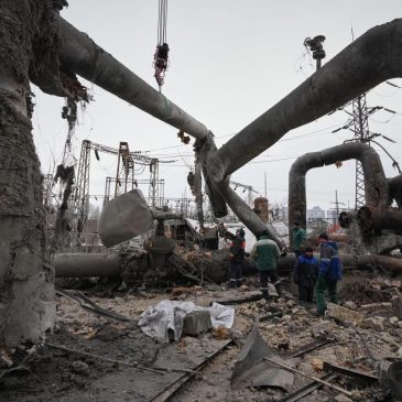 US and Russia agree to reestablish military-to-military dialogue after Ukraine talks