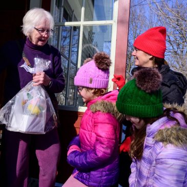 ‘This isn’t just about flowers’: Stillwater nonprofit shares bouquets, compassion with widows on Valentine’s Day