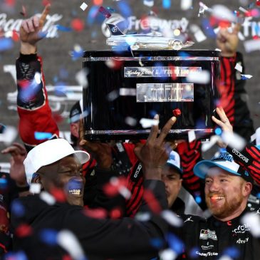Daytona 500: Reddick grabs first title in smashing finish