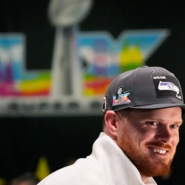 In the Land of 10,000 Sports Heartaches, who left to win a championship?