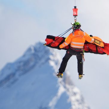 Should Lindsey Vonn been allowed to race?