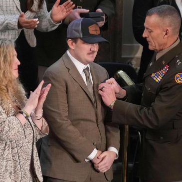 Trump honors National Guard members shot in Washington