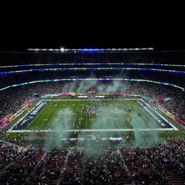 FCC seeks public comment as live sports shift from broadcast TV to streaming