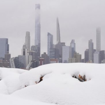 New York City police investigating after officers were hit with snowballs during a snowball fight