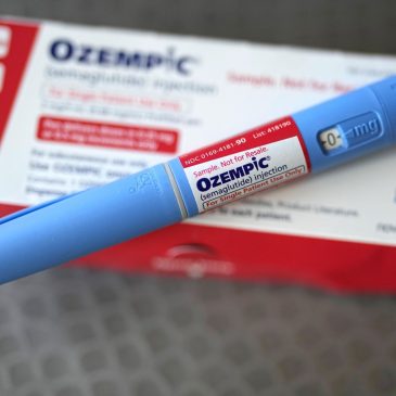 Should drug companies be advertising to consumers?