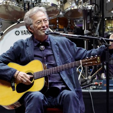 Eric Clapton books September show at Grand Casino Arena