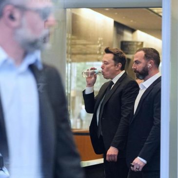 Elon Musk defends tweets in lawsuit alleging they caused Twitter stock to fall before acquisition