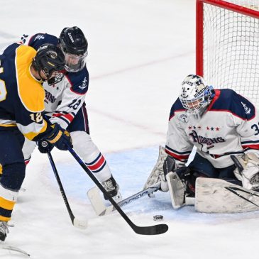 Boys hockey: Mahtomedi unable to crack Hibbing/Chisholm goalie in Class A state semis