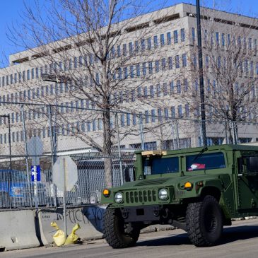 Multiple people arrested at Whipple Federal Building during ICE protest