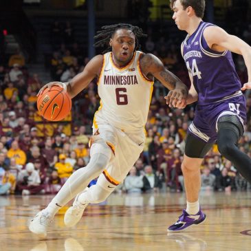 Men’s basketball: Gophers edge Northwestern 67-66 on senior night