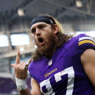 Vikings restructure T.J. Hockenson’s contract to clear more cap space