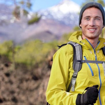 These spring jackets for men offer the perfect lightweight layer